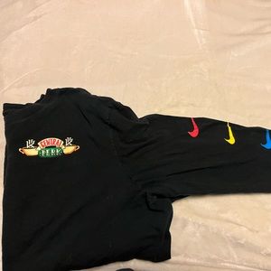 Size XL Nike Kyrie Friends Long Sleeve